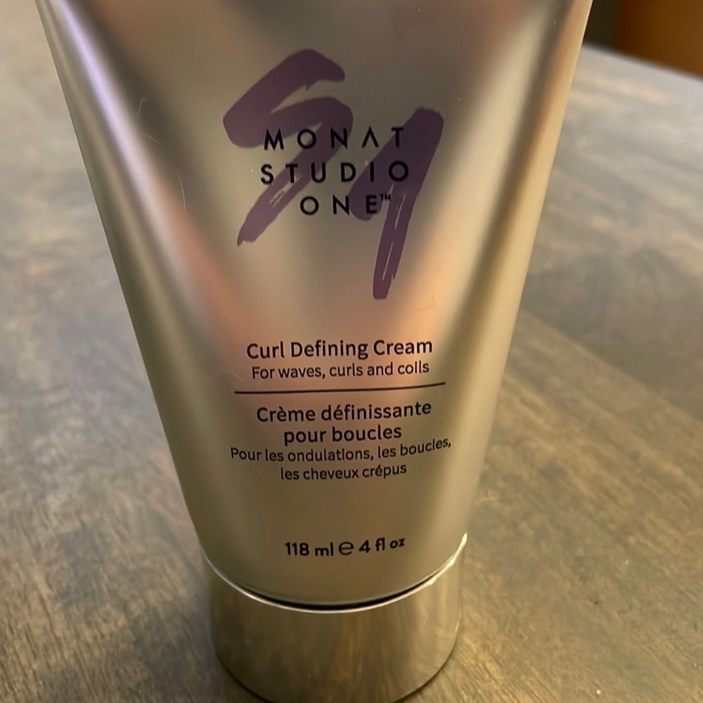 MONAT STUDIO ONE™ Curl Defining Cream